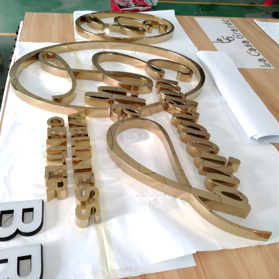 Customizable 3D non-illuminated sign with raised letters