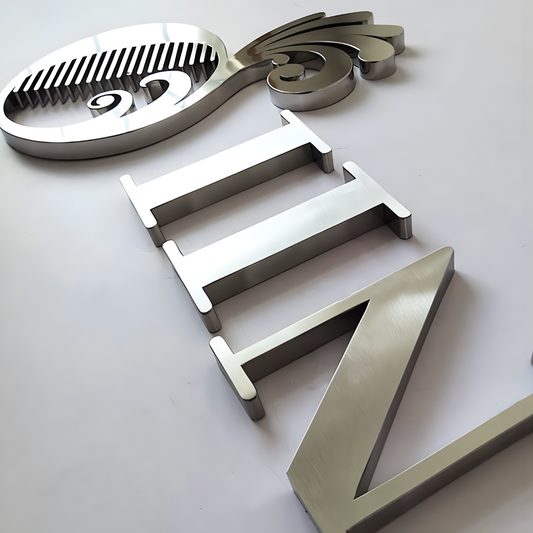 High-contrast 3D non-illuminated sign for brand visibility