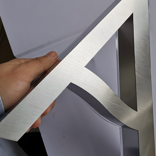 Heavy-duty 3D non-illuminated sign for exterior installations