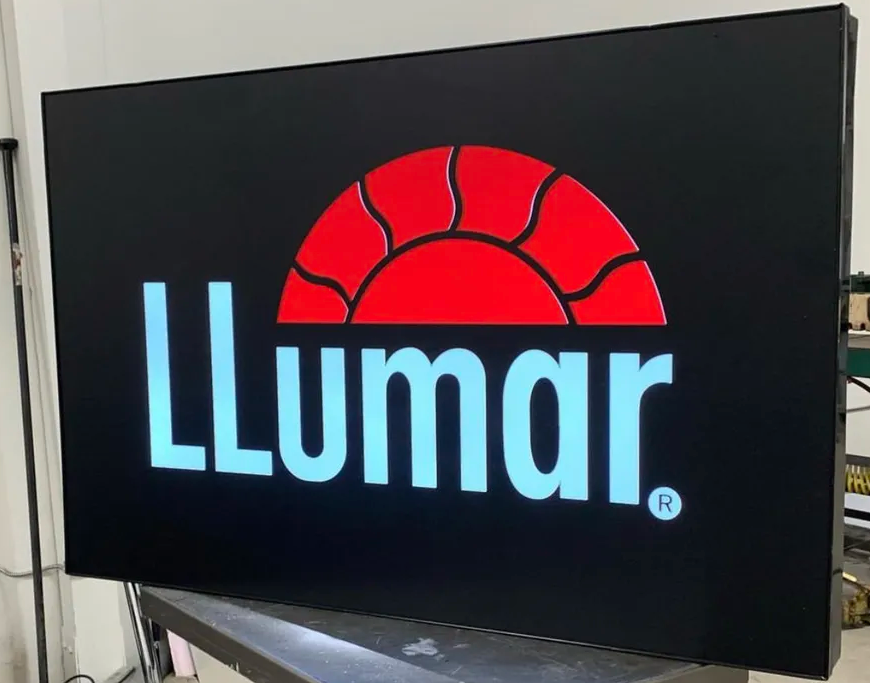 Custom Lightbox