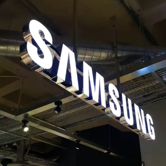 Commercial trimless front-lit LED channel letters for business signage