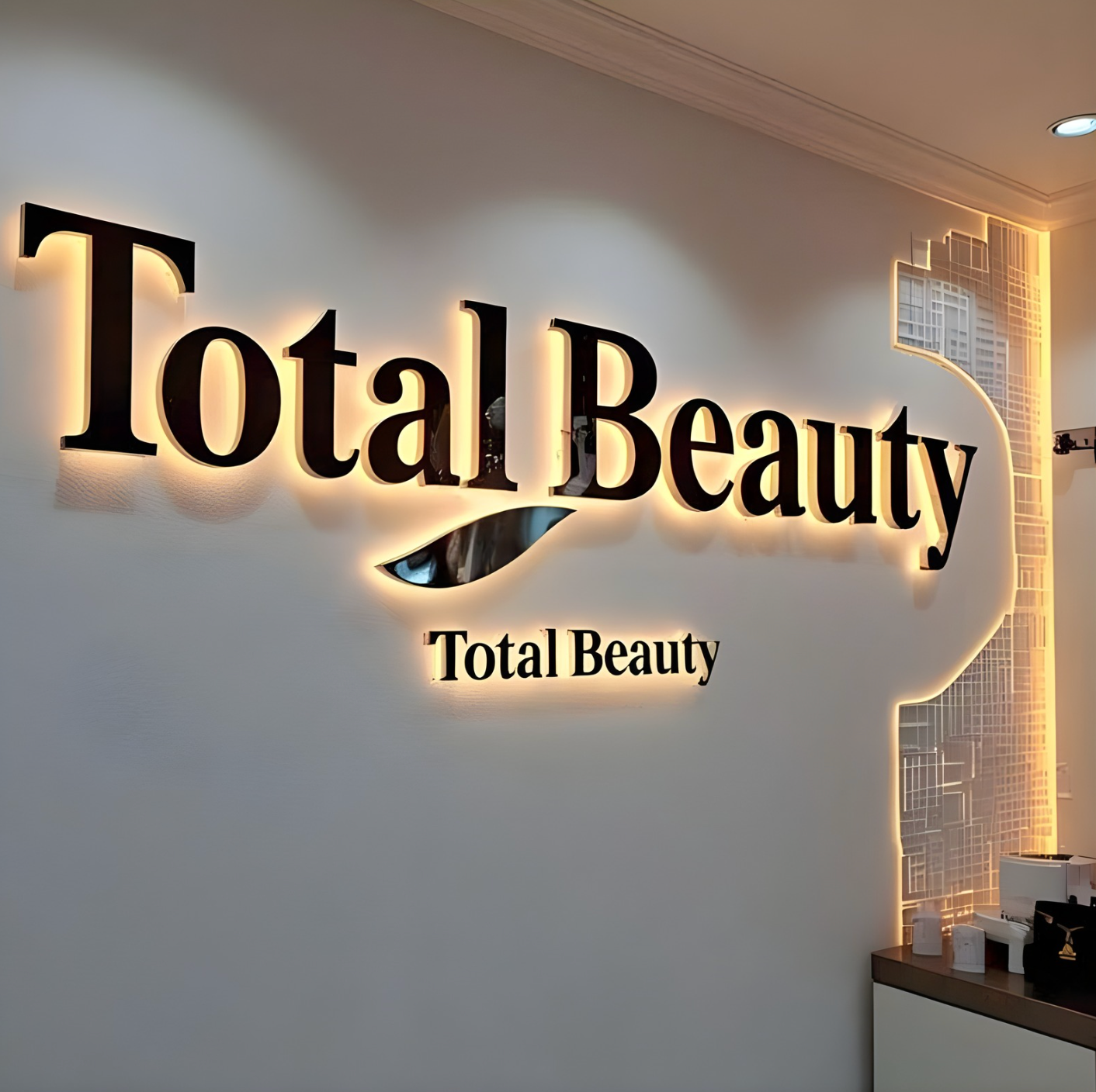 smoke shop storefront reverse-lit led letters with bright halo effect