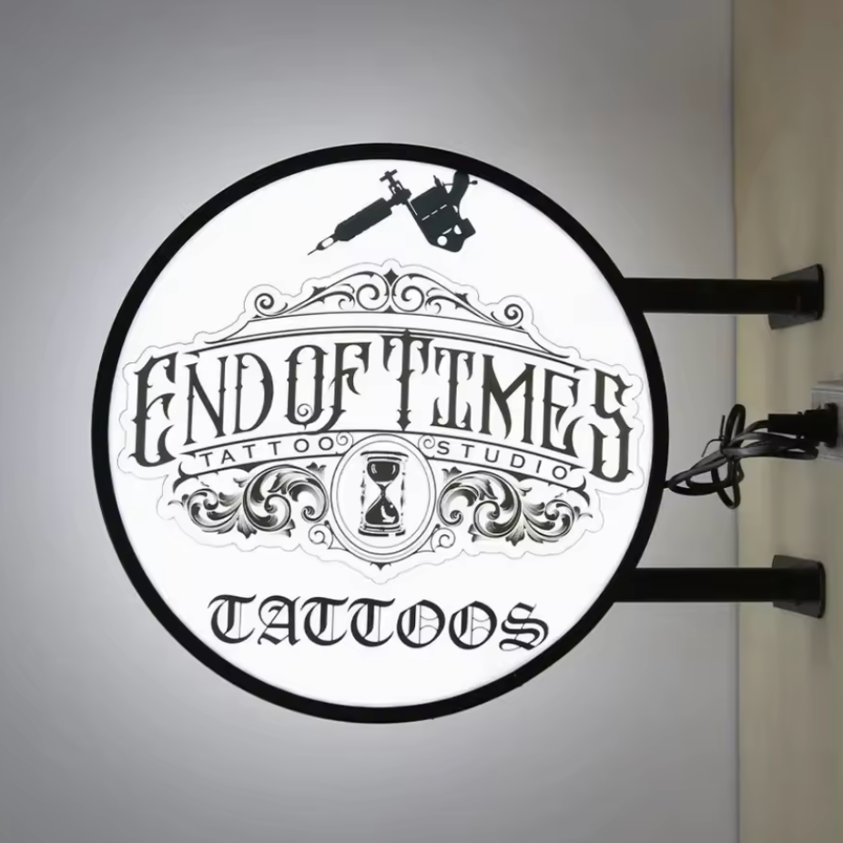 Bold LED illuminated trim-cap blade sign for high-traffic retail areas